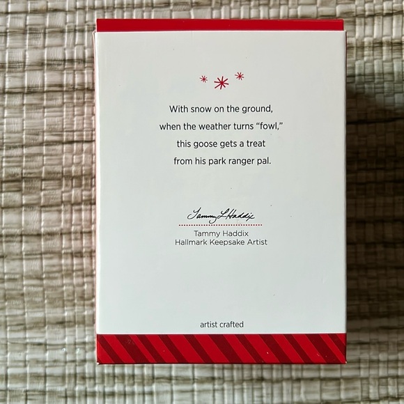 Hallmark Keepsake Snow‎ Buddies 2014 17th in the Series Christmas Ornament ~ EUC - Picture 3 of 6